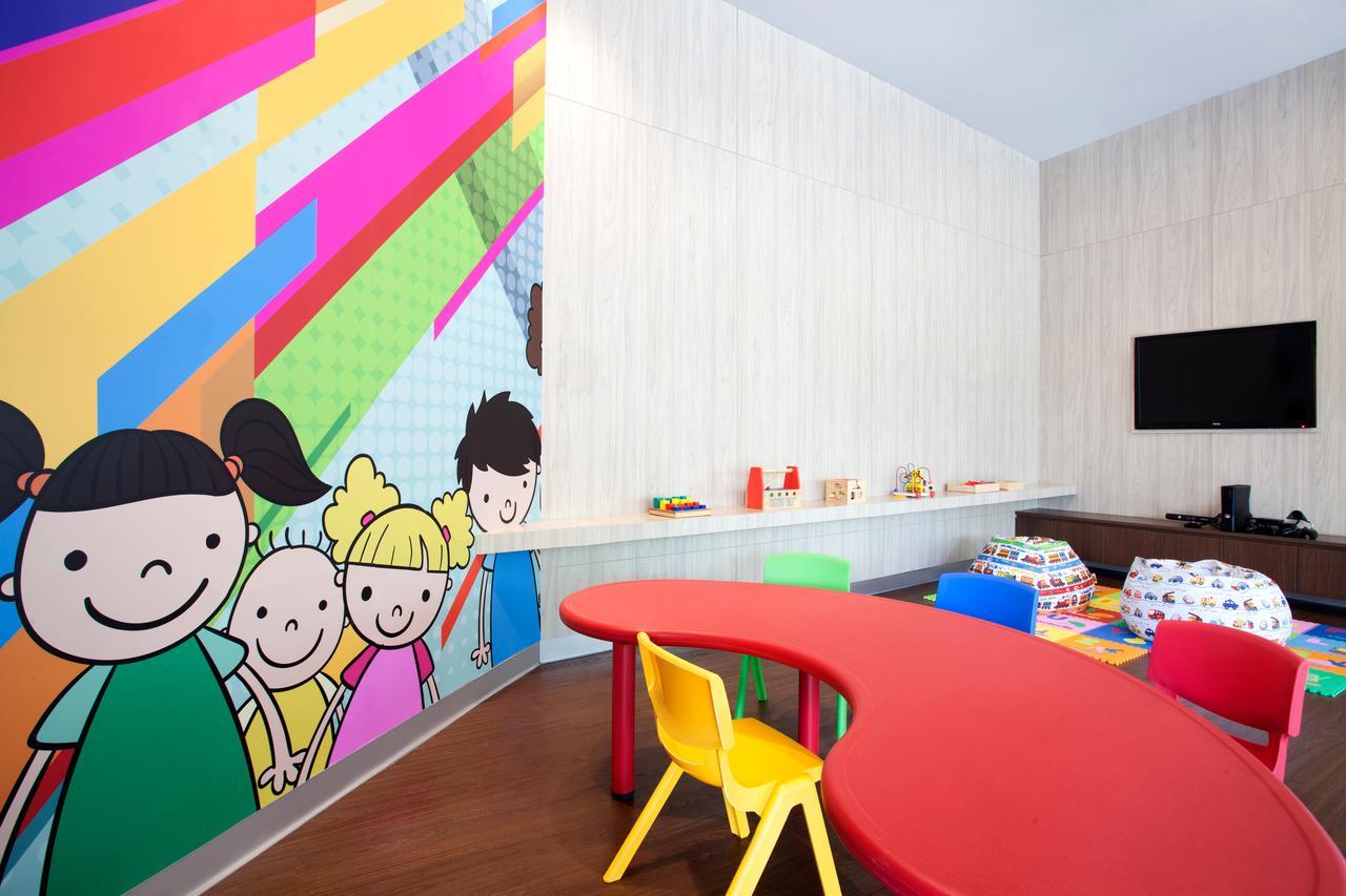 Ibis Styles Jakarta Sunter Esterno foto