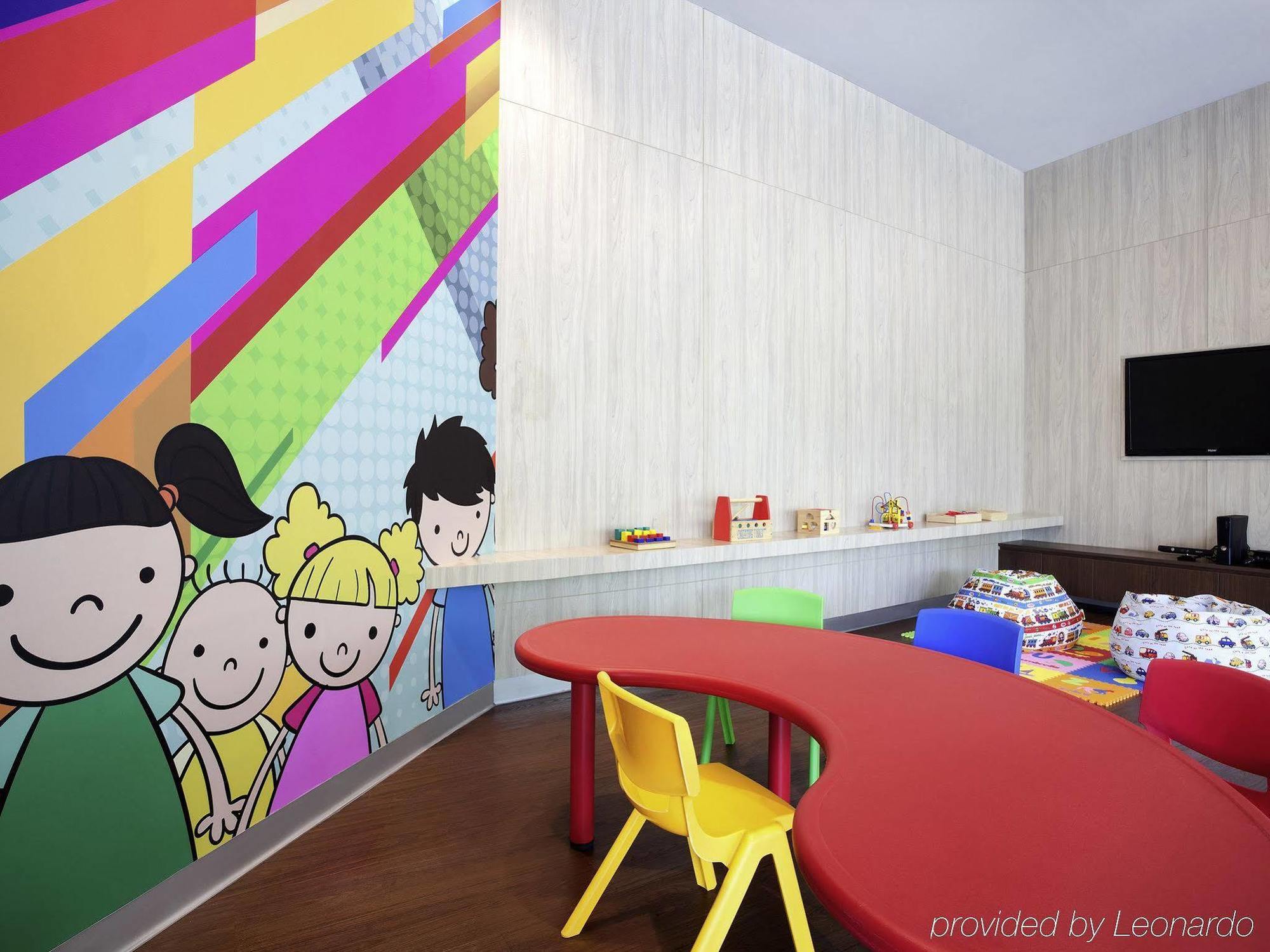 Ibis Styles Jakarta Sunter Esterno foto